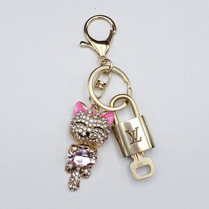 Authentic LV Gold Padlock & Key 🔑 Designer Bag Charm w/ Unbranded Cat Keychain